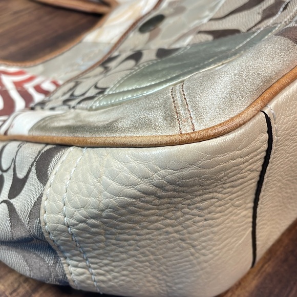 Coach Ergo Patchwork Hobo - Picture 10 of 15